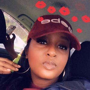 Meet your Posher, Lilly